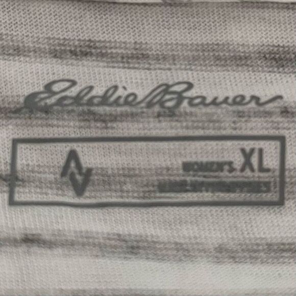 Eddie Bauer White And Gray Striped Wrap Shirt   Womens Size XL   NWT - Picture 3 of 6